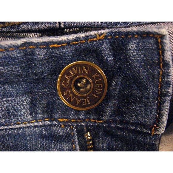 Calvin Klein Womans JEANS SHORTS Cut Off W 28 MEASURED Daisy Dukes Blue Denim - Picture 5 of 9